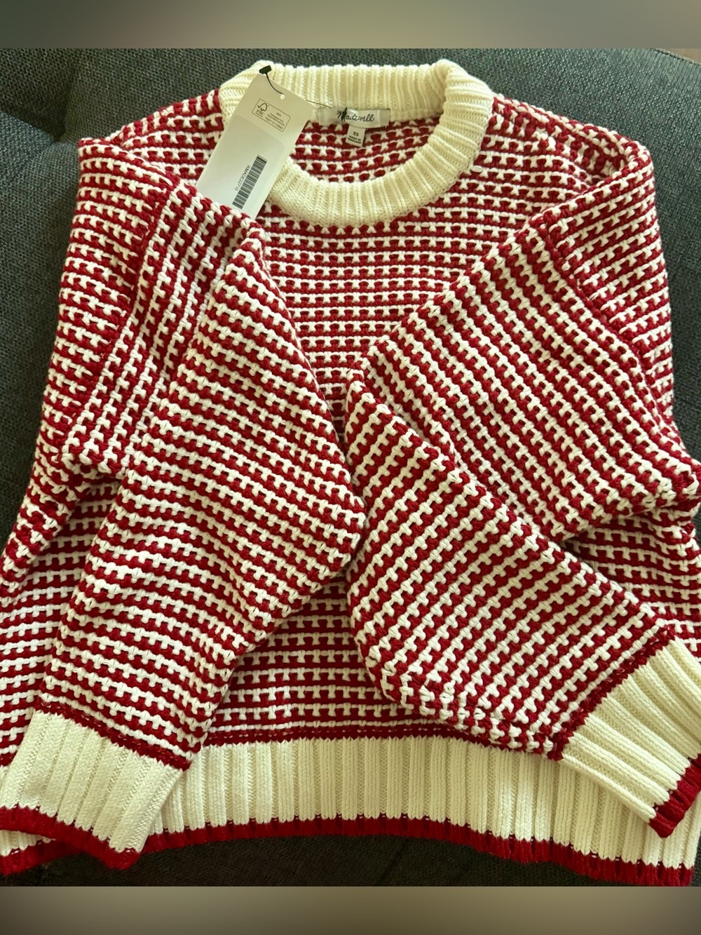 Madewell Crewneck Houndstooth Knit Sweater in Red and Cream - Picture 9 of 10